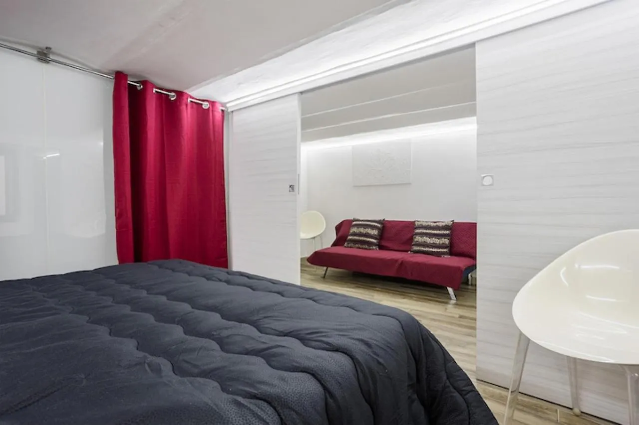 Bed and Breakfast Calypso Il Binario Elegance Palermo 2*,