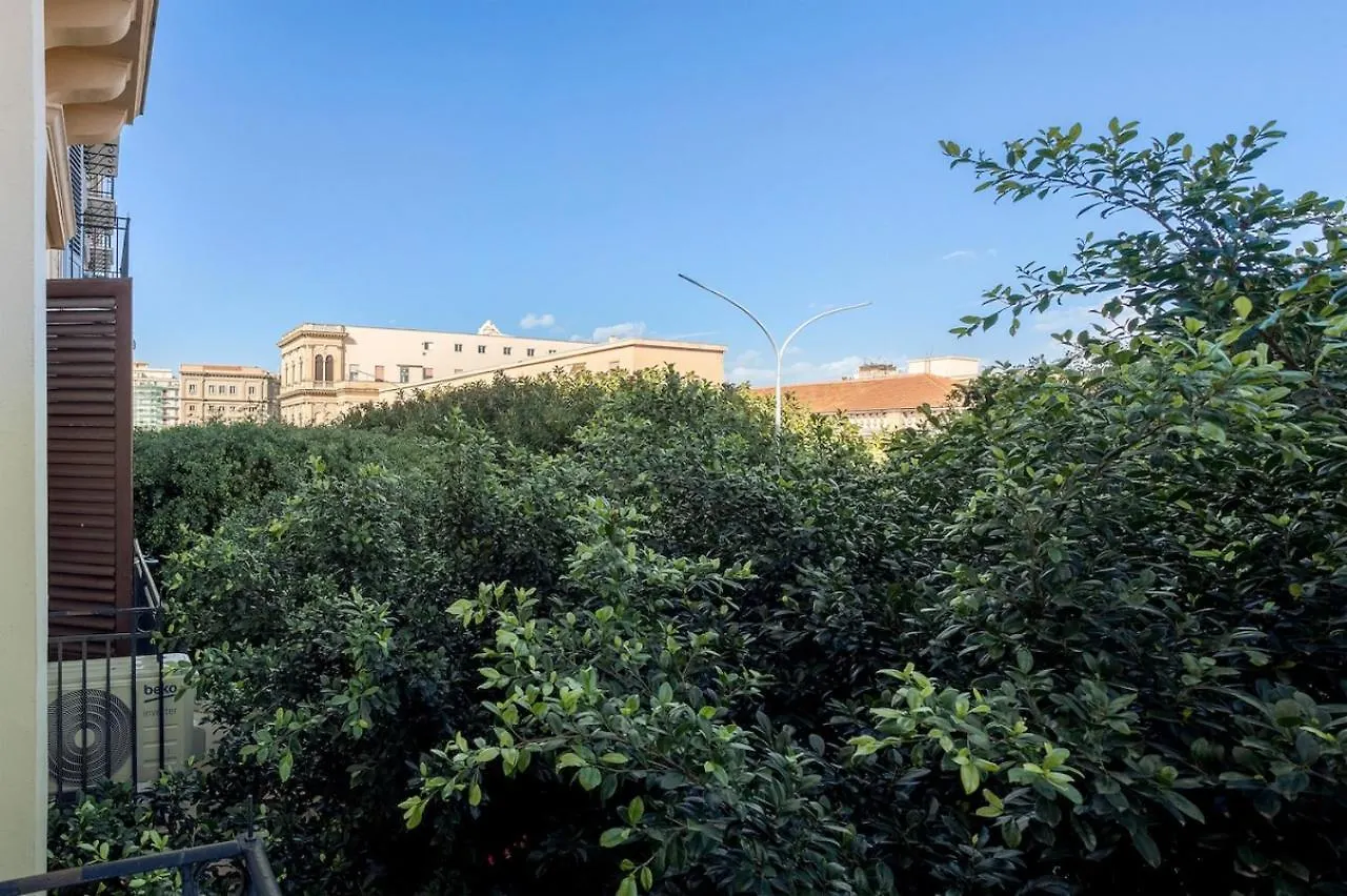 Bed and Breakfast Calypso Il Binario Elegance Palermo Bed & Breakfast